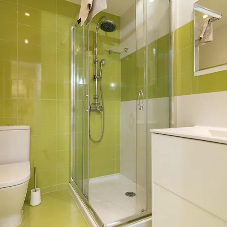 Beachside In Elviria, Romana Playa Apartment